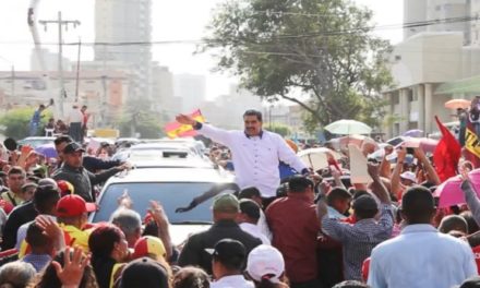 Marabinos reciben al presidente Maduro con los brazos abiertos