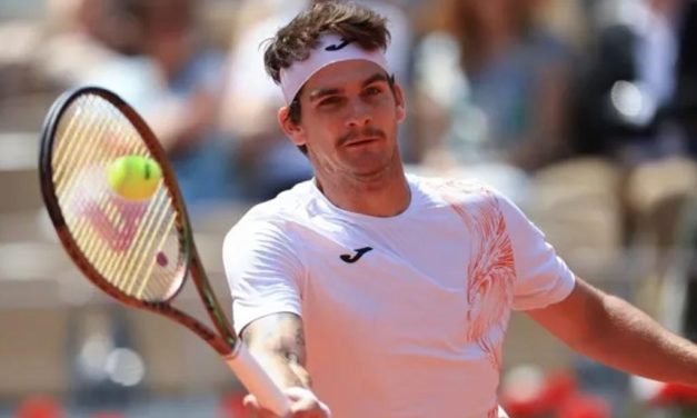 Tenista brasileño Seyboth Wild a segunda ronda en Abierto de Madrid