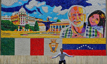 Artista venezolano Oscar Olivares inauguró primer mural de tapas en Italia