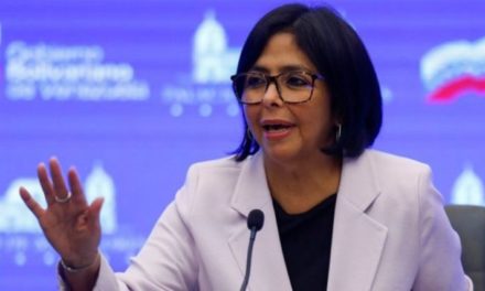 Vicepresidenta Delcy Rodríguez entrega “verdad histórica de Venezuela” en La Haya