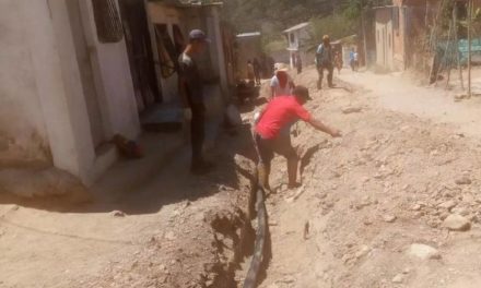 Se optimiza el suministro de agua potable para residentes de Revenga