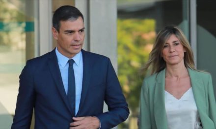 Pedro Sánchez informó que el 29A decidirá si renuncia a gobierno de España