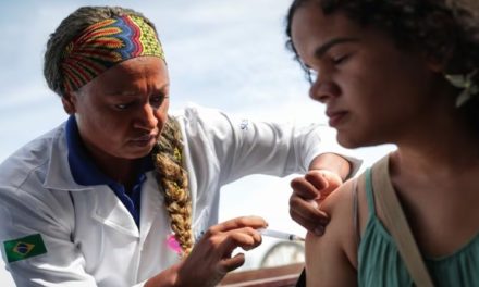 Amplían franja de vacunación contra el dengue en Brasil