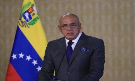 Venezuela exige levantamiento de las sanciones en diálogo con Gobierno de EE. UU