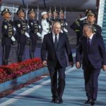 Vladímir Putin llega a Uzbekistán en una visita de Estado