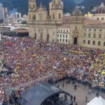 Miles de colombianos se aglomeraron en Bogotá para apoyar a Petro