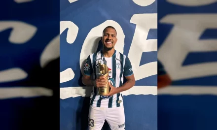 Salomón Rondón anotó su gol número 9 en el torneo mexicano