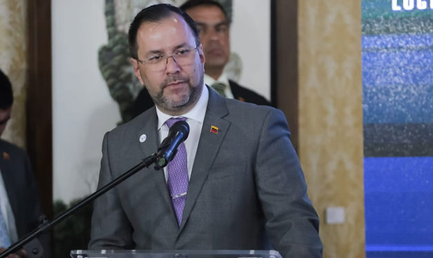 Canciller denuncia nueva provocación de EEUU contra Venezuela usando al Gobierno de Guyana