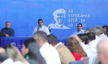 Presidente Nicolás Maduro lideró reunión con gobernadores y alcaldes
