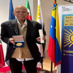 Cantautor venezolano Rafael Quintero es galardonado en Francia
