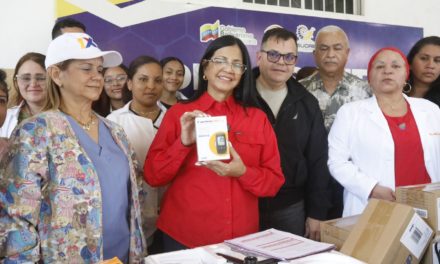 Dotados 54 centros de salud en el municipio Sucre