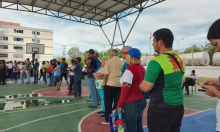 Girardot dijo presente y con el ejercicio electoral enalteció la democracia venezolana