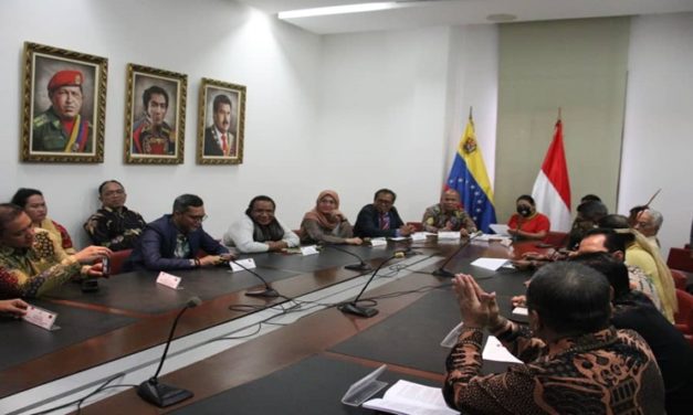 Parlamentarios de Indonesia valoran relaciones con Venezuela