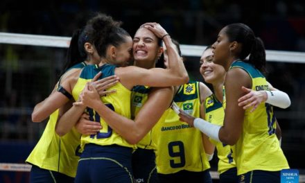 Brasil conserva invicto en Liga de Naciones de Voleibol (f)