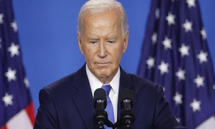 Joe Biden se retira de la carrera presidencial de EE.UU.