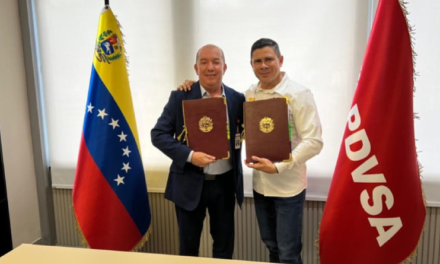 Pdvsa Gas y Camimpeg firmaron acuerdo para extender el gasoducto ULÉ-Amuay