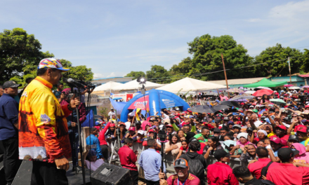 Nicolás Maduro arranca campaña electoral en municipio San Francisco del Zulia