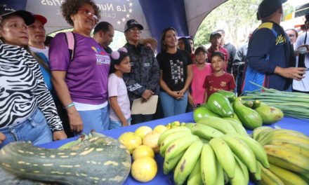 Productoras agrourbanas aragüeñas recibieron Bio Financiamiento del Gobierno Bolivariano