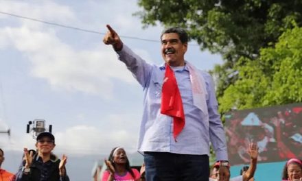 Jóvenes de Guarenas y Guatire se activan en apoyo al candidato Maduro