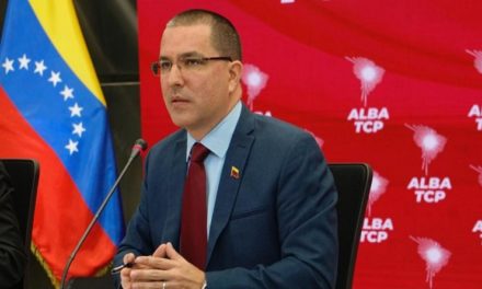 Jorge Arreaza insta respetar soberanía venezolana a OEA