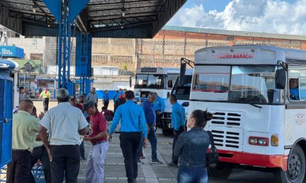 Transportistas de Aragua desmintieron paro regional en el estado