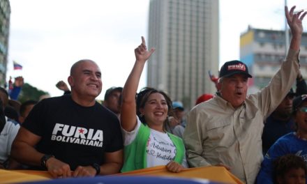 Movimiento Agrourbano se movilizó en defensa de la paz