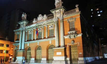 Teatro Nacional sube el telón: El coronel no tienen quien le escriba