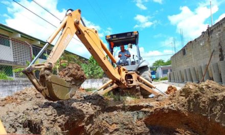 Realizados trabajos de colocación de tuberías en FLA