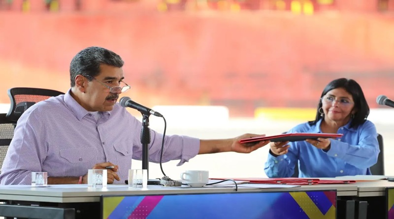 Presidente Maduro decreta creación de Agencia de Exportaciones de Venezuela