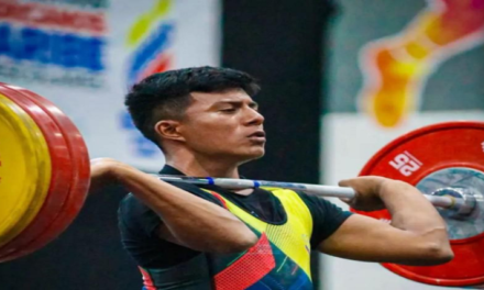 Ángel Rodríguez conquista oro y bronce en Mundial Junior de Halterofilia