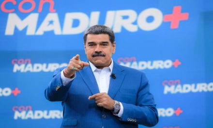 Presidente Maduro: A la mentira se le derrota con la verdad de la calle