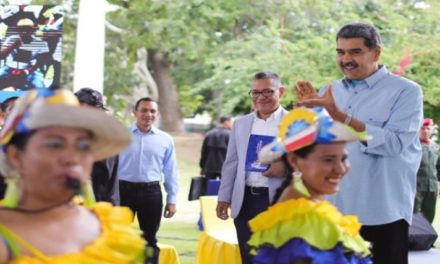 Presidente Maduro: Gran Misión Viva Venezuela vencerá los antivalores