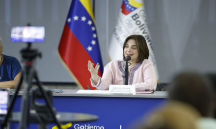 Vicepresidenta sectorial Gabriela Jiménez desarrolla Plan de Formación Docente