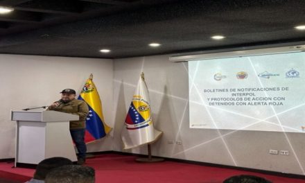 Realizan jornada de actualización sobre notificaciones de Interpol