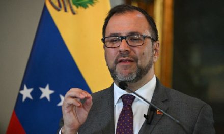 Venezuela reitera a España que no tolerará una escalada de injerencia