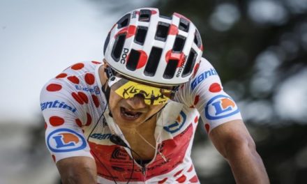 Ecuatoriano Richard Carapaz abandona Mundial de Ciclismo