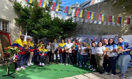 Venezuela rinde homenaje a El Libertador Simón Bolívar en los Paralímpicos en París