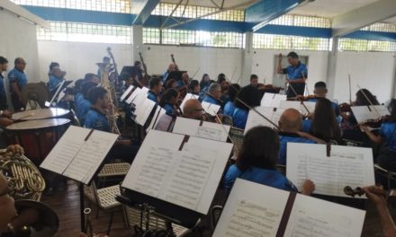 OSA llevó concierto didáctico a estudiantes en Aragua