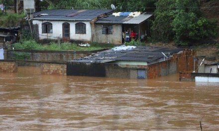 Huracán en Brasil deja más de un millón de personas sin electricidad