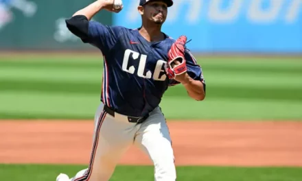 Carrasco apunta a dos temporadas más en MLB