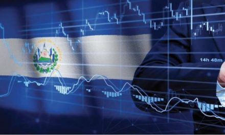 Anticipan nubarrones para economía de El Salvador