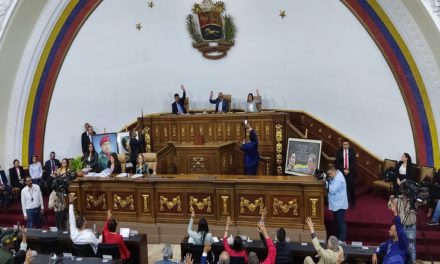 AN conmemoró 12 años de la victoria del comandante Hugo Chávez