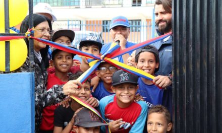 Gobierno regional reinauguró Complejo Polideportivo «Los Samanes»