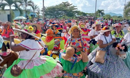 Calles de Marizapa se llenaron de Burras y Burriquitas de Venezuela