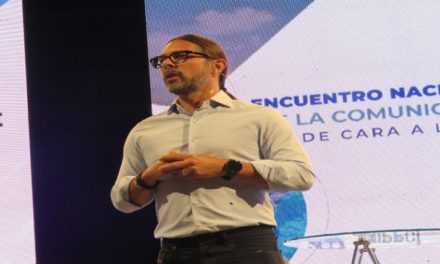 Vicepresidente Ñáñez sostuvo mesas de trabajo en VI Cumbre Mundial de Medios