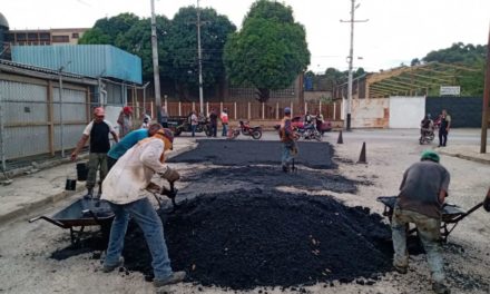 Optimizada autovía de la Zona Industrial Soco en Ribas