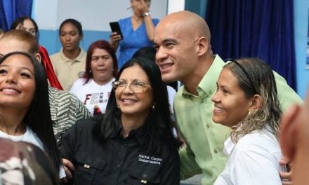 Rehabilitada la U.E.N. Manuelita Sáenz en Girardot