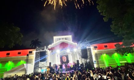 Con encendido de luces se dio inicio a las navidades 2024 en Aragua