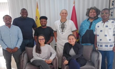 Músicos venezolanos culminan exitosa semana de trabajo en Luanda