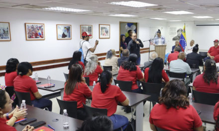 Minppal inauguró ambientes educativos para clase trabajadora en Caracas